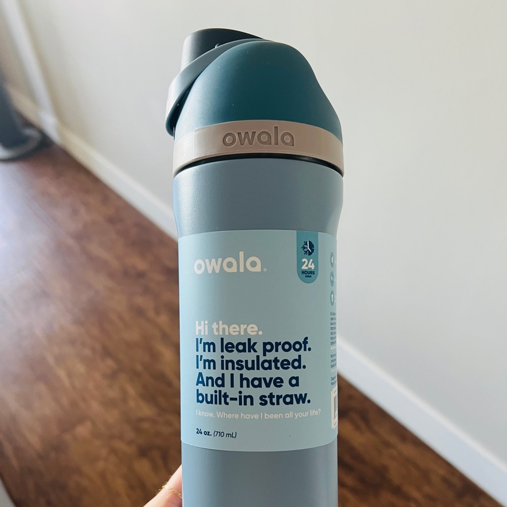 Owala Free Sip 24oz Rainstorm
